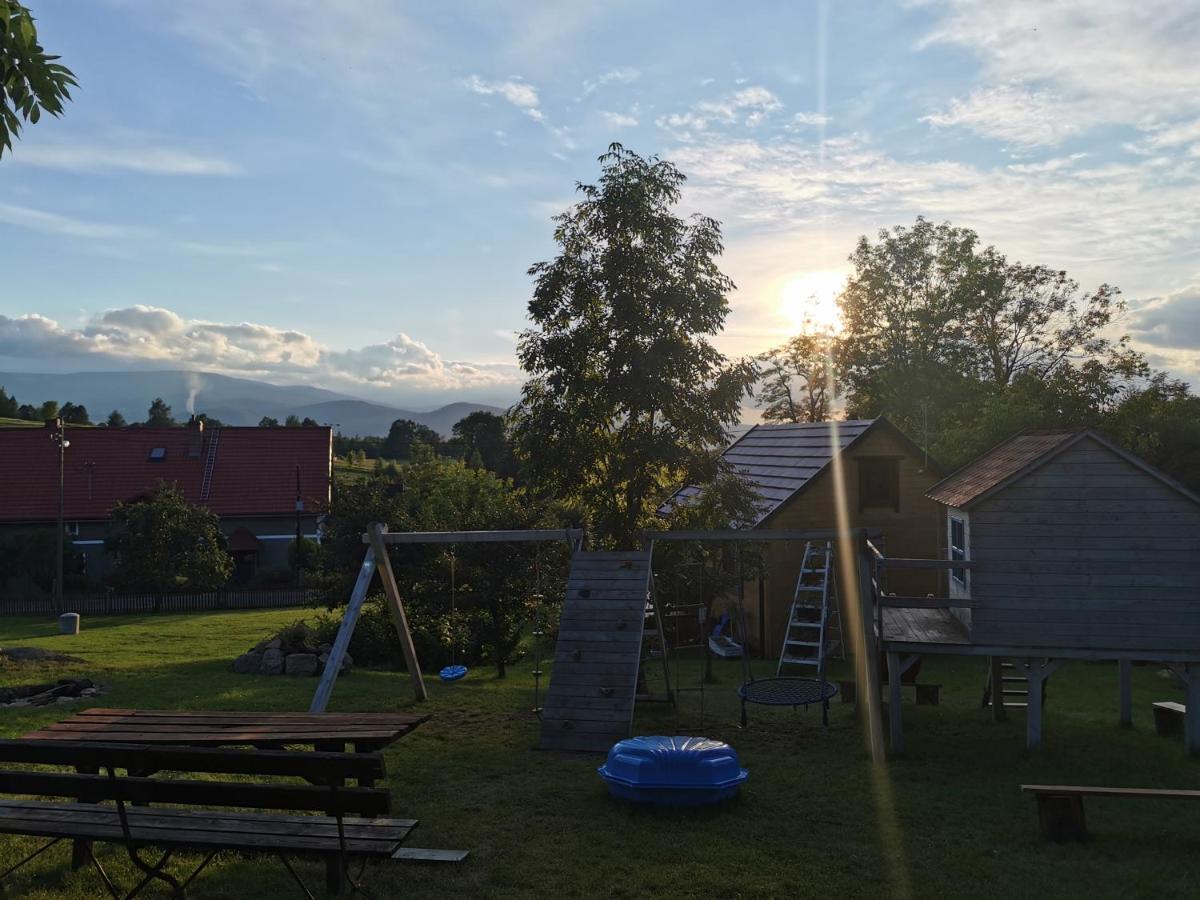 Drewniany Domek Bukowiec  Exteriör bild